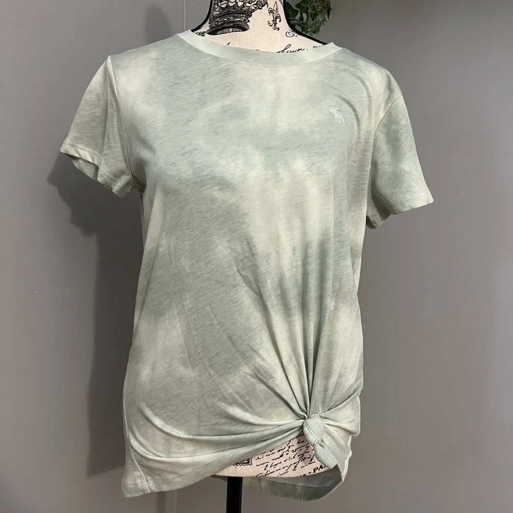 NWOT Abercrombie Kids Tie Dye Knot Front Top